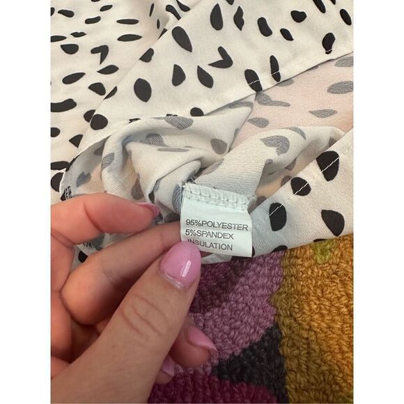 Amazon black polka dot blouse - Picture 4 of 8